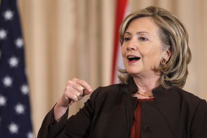 Clinton Kosova'yı ziyaret edecek