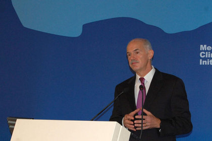 Papandreu: Piyasalar, ülkeler doğru önlemleri almış olsa bile nefes aldırmıyor