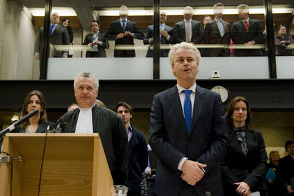 Wilders yeniden hakim karşısında