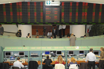 Piyasaya Mısır'a dair endişeler ve banka kârları yön verdi