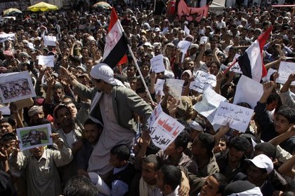 Yemen'de protestocular gösteri için toplanıyor