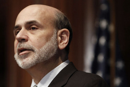 Bernanke: Yüksek petrol fiyatları büyümeyi tehdit eder