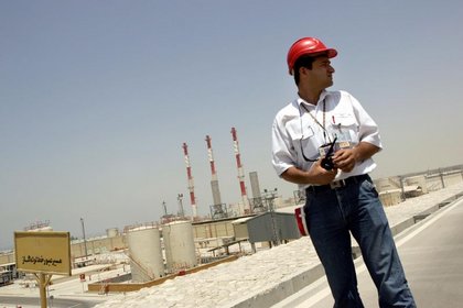 Petrol Ortadoğu'daki gerginlikle 100 doları aştı