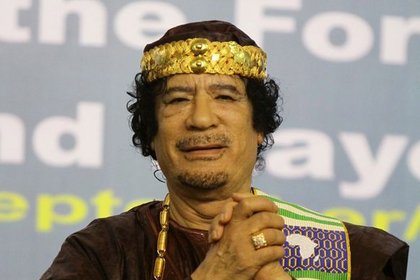 Kaddafi istifa etmeyeceğini söyledi