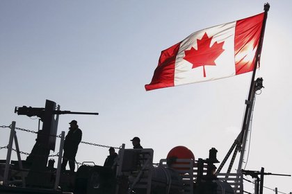 Kanada savaş gemisi Libya yolunda