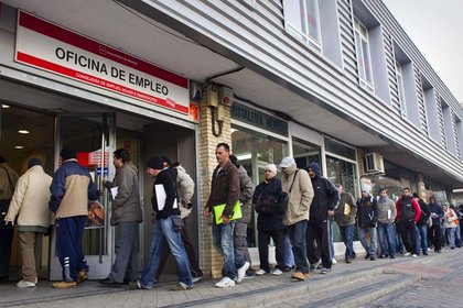 İspanya ekonomisi yavaş ve emin adımlarla ilerliyor