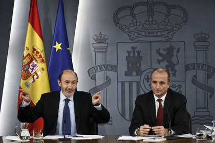 İspanya hükümeti yükselen petrol fiyatları için önlemler aldı