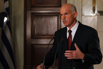 Papandreu: Almanya parasını alacak, hem de yüksek faizle