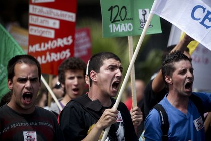 Portekiz'de finansal çöküş kaçınılmaz
