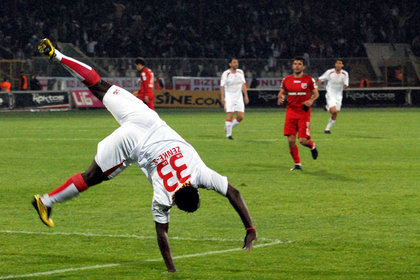 Bank Asya 1. Lig'de Samsunspor liderliğini sürdürdü