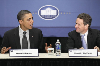 Obama ve Geithner S&P kararıyla mücadele ediyor