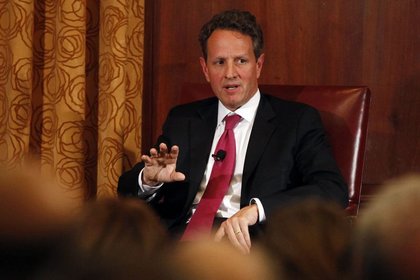 Geithner: Strauss-Kahn'ın IMF'yi yönetecek pozisyonda olmadığı açık
