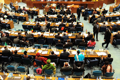 Afrika Birliği: BM'nin kararı ihlal edildi