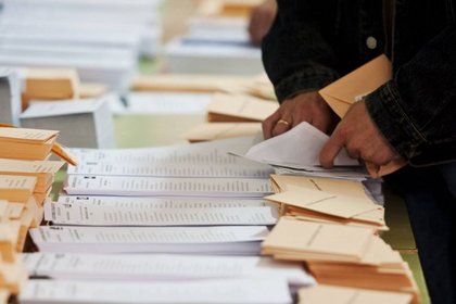 İspanya'da 25 milyon seçmen sandık başına gidiyor