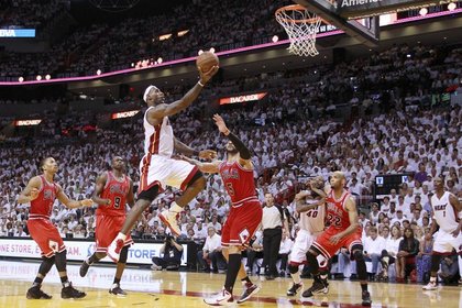 NBA'de Bulls'u deviren Heat seride 2-1 öne geçti
