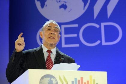 OECD: Küresel ekonomideki toparlanma yavaşlıyor