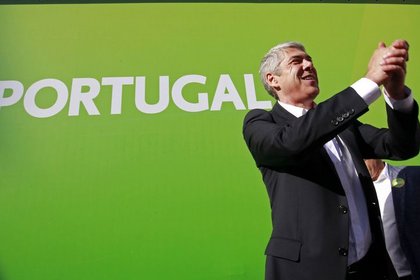 Portekiz yeni hükümet için sandıkta