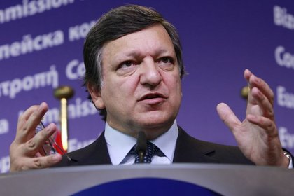 Barroso: Yunan politikacılar reformları savunmalı