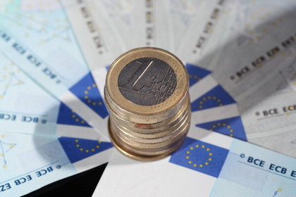 Bitmeyen endişeler Euro'yu aşağı çekti