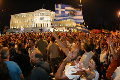 Yunan ekonomisi Kıbrıs Rum Kesimini de etkiliyor