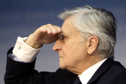 Trichet faiz artışı işaret etti