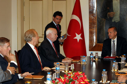 ABD'li senatörler: Türkiye'nin rolü önemli