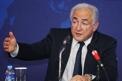 Fransızlar Strauss-Kahn'ı siyasette istemiyor