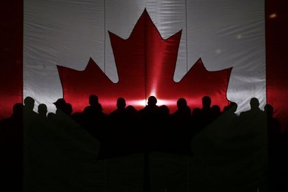 Kanada faizi sabit bıraktı