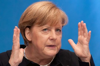 Merkel, Yunanistan için harekete geçiyor