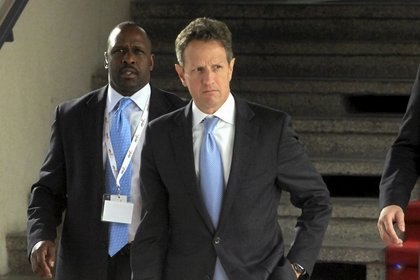Geithner: Avrupa'ya tavsiye verecek konumda değiliz