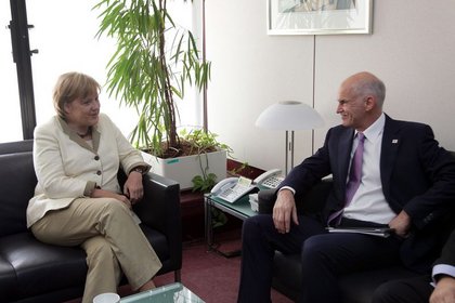 Piyasanın gözü Merkel-Papandreou görüşmesinde