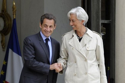 Sarkozy Lagarde ile görüştü