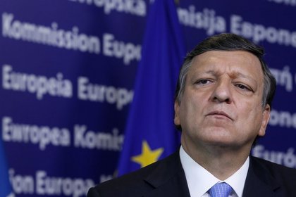 Barroso: Yunanistan'ın euro bölgesinde olması siyasi