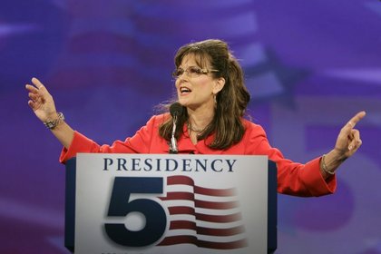 Palin: ABD'de kadın başkanın zamanı geldi