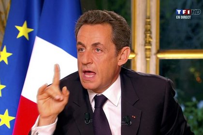 Sarkozy: Yunanistan'ın Euro Bölgesi'ne girişi hataydı