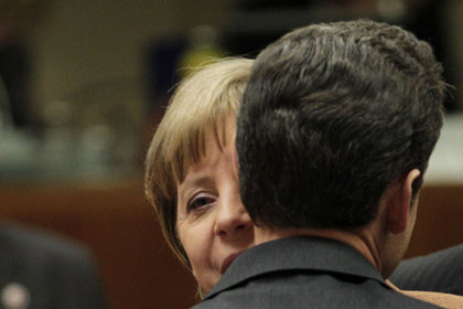 Sarkozy ve Merkel referandum kararını değerlendirdi