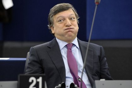 Barroso Yunanistan'ı uyardı