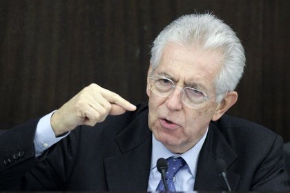 Monti: Bu paket İtalya'yı kurtarma kararnamesi
