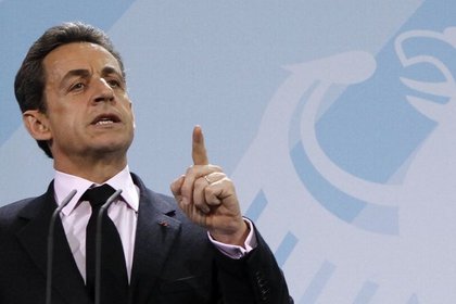 Sarkozy'den Yunanistan'a kritik uyarı