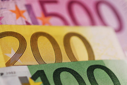 EFSF 1,5 milyar euro borçlandı