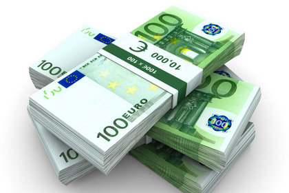 İtalya Hazinesi 11 milyar euro borçlandı