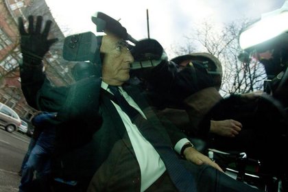 Strauss-Kahn Fransa'da gözaltına alındı