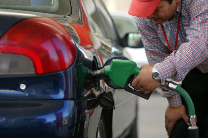 Benzin ve mazot fiyatları rekor kırdı