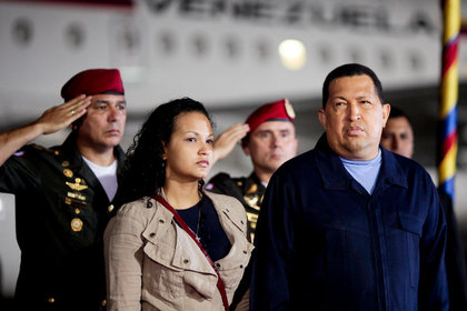 Chavez, radyoterapi için Küba'ya gitti 