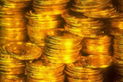 İran'dan 16 tonluk altın rezervi