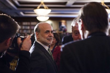 Bernanke: Finansal istikrar desteklenmeli