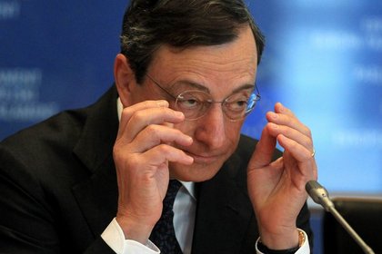 Draghi enflasyon söylemini yumuşattı