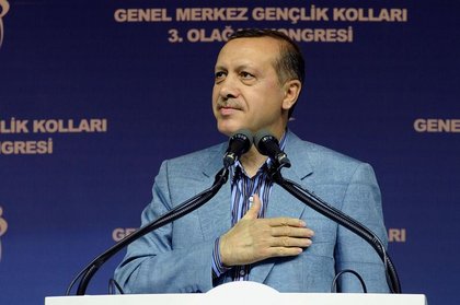 Erdoğan: Kimse bize mürebbiyelik yapmasın