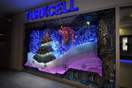 Turkcell'in karı yüzde 56 arttı