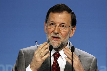 Kurtarılmak istemeyen Rajoy, yardım arıyor